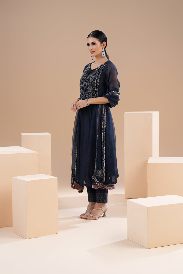 Florances navy suit