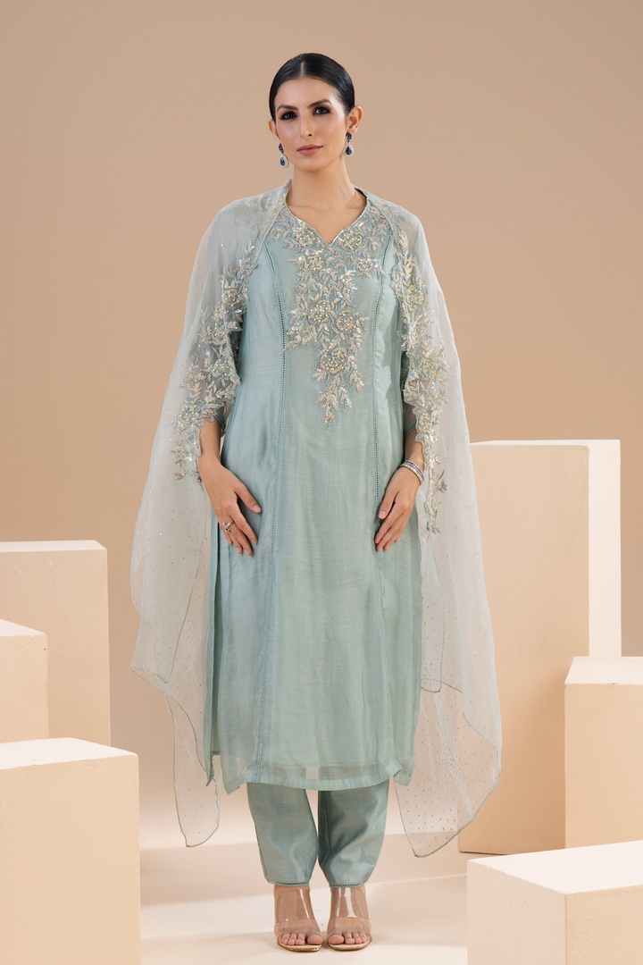Jasmine sweet suit