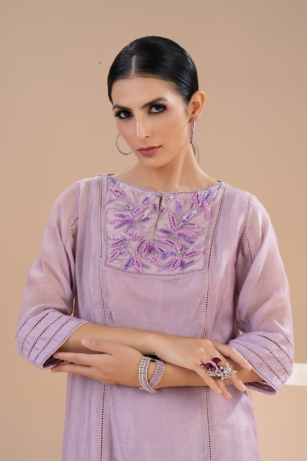 Lilac lily suit