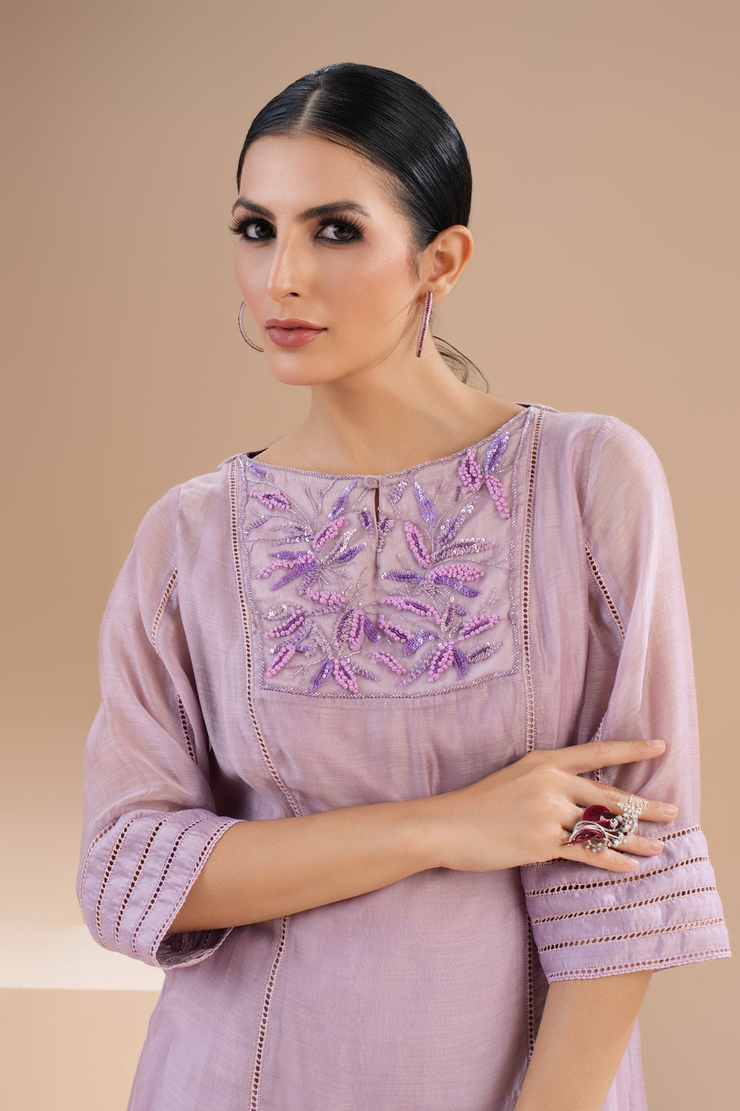 Lilac lily suit