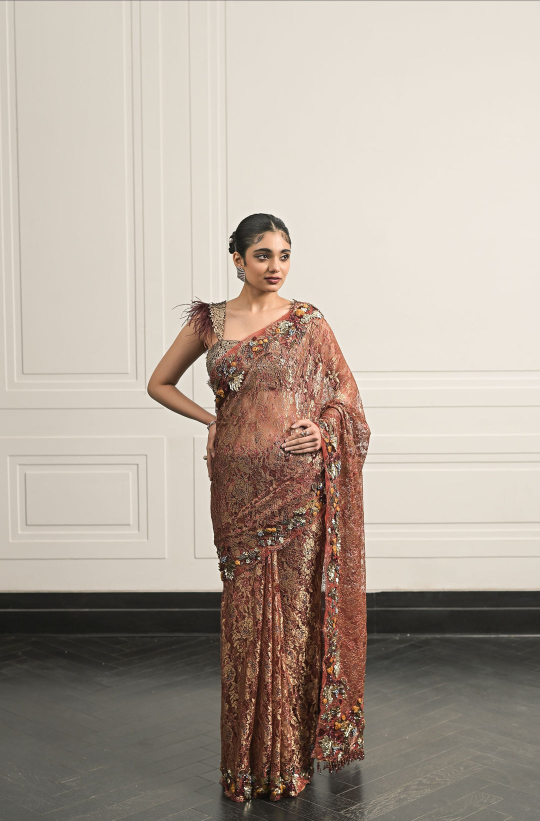 KUMKUM SAREE AND BLOUSE SET