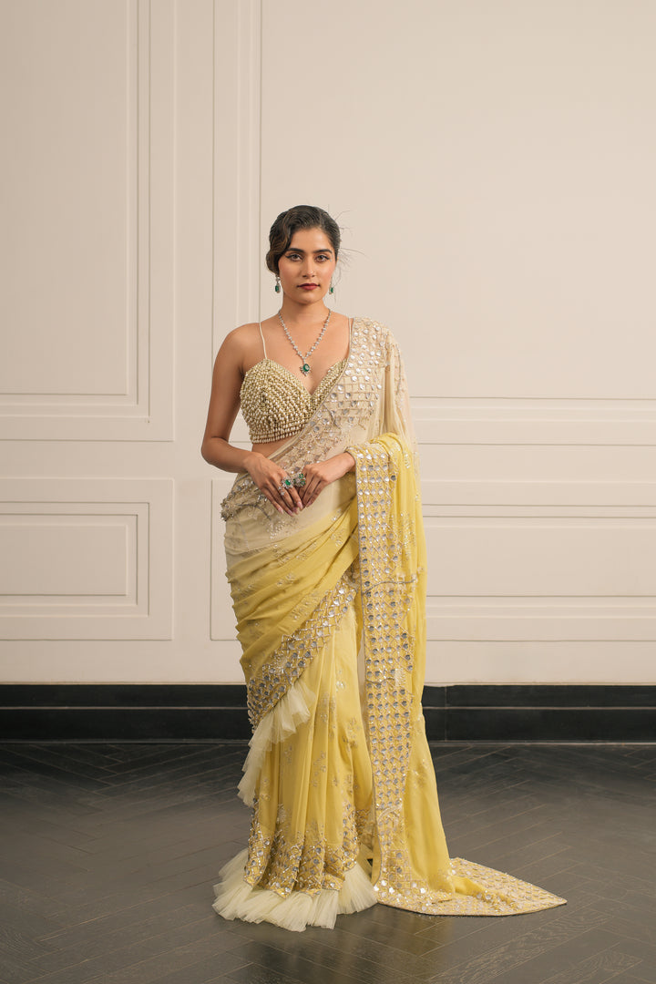 Gajra saree and blouse set