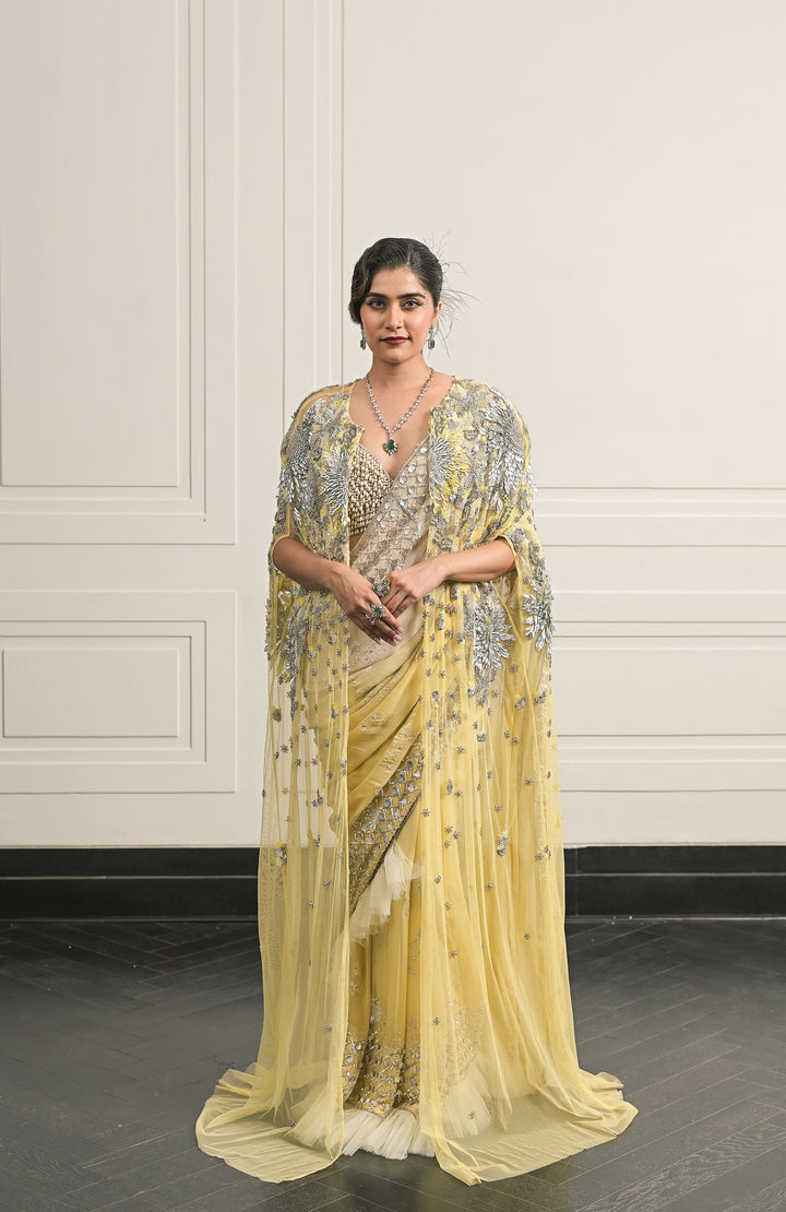 Gajra saree and blouse set