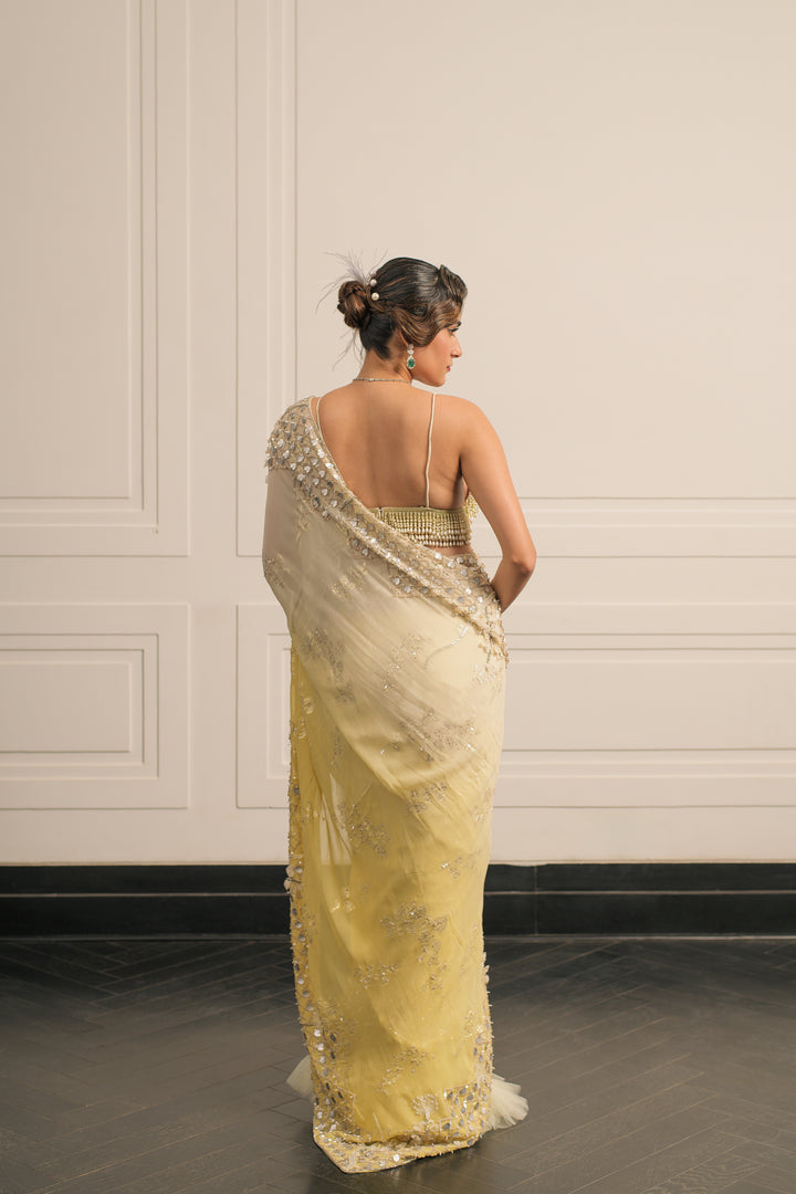 Gajra saree and blouse set