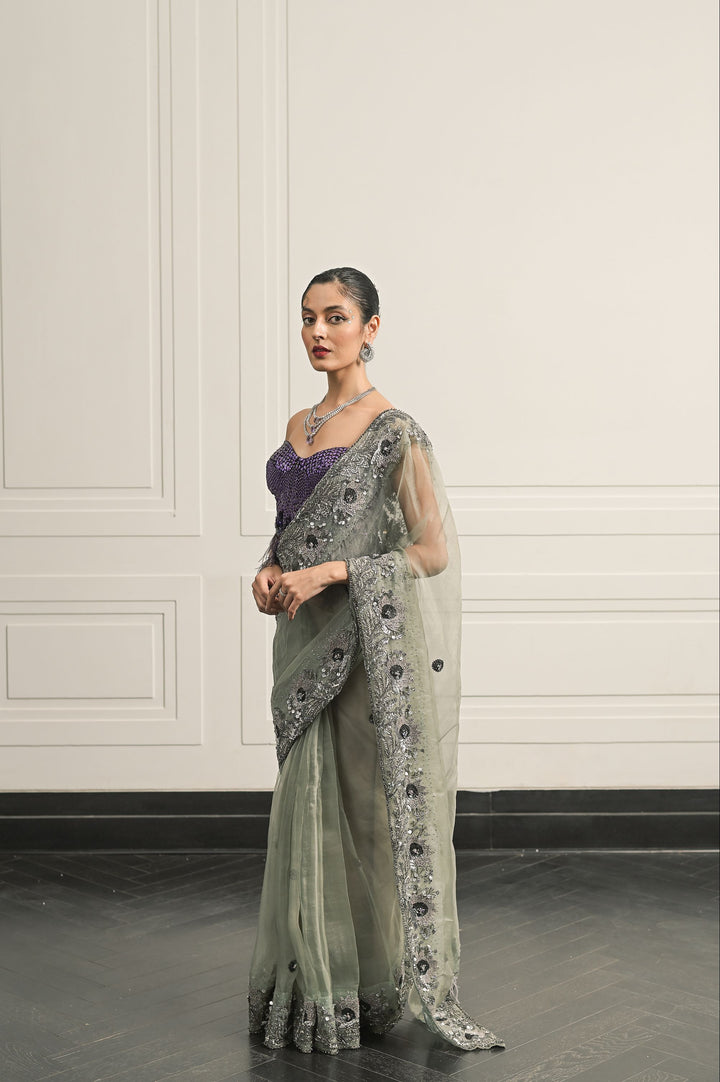 Raat ki Rani saree and blouse set